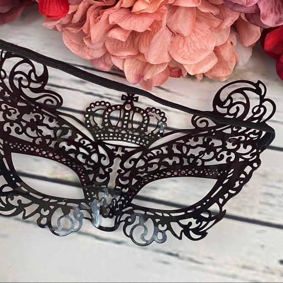 Black Metal and Crystal Venetian Masquerade Mask - Picture 16 of 16